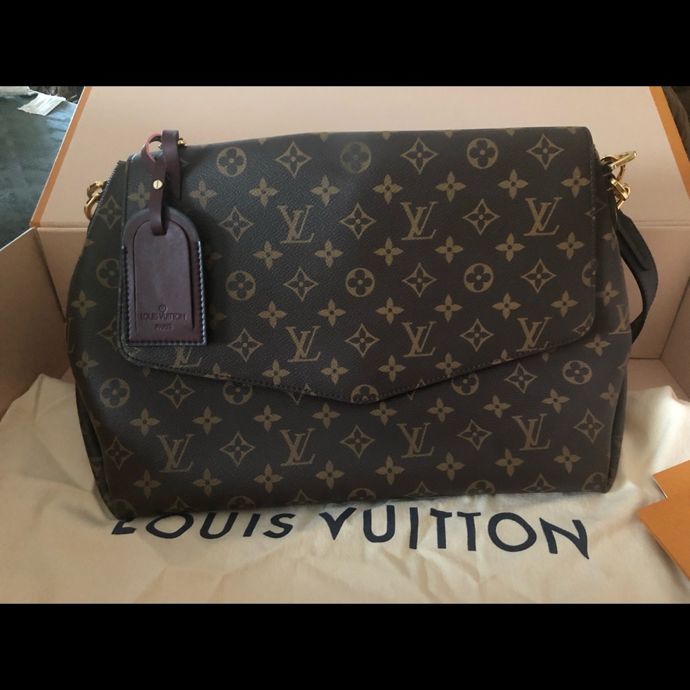 Beaubourg MM LV Bag